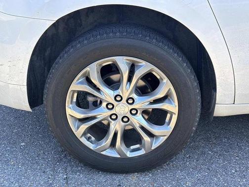 2020 Buick Enclave Avenir