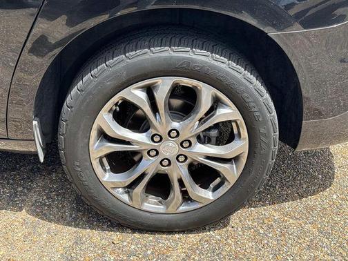 Ebony Twilight Metallic 2019 Buick Enclave Avenir