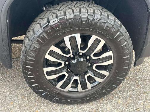 2025 GMC Sierra 2500 Denali Ultimate