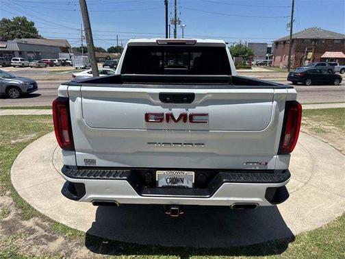 2021 GMC Sierra 1500 AT4