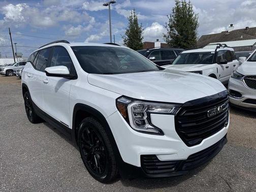 2022 GMC Terrain SLE