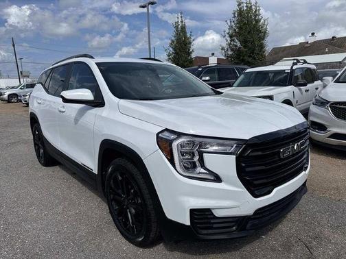 2022 GMC Terrain SLE