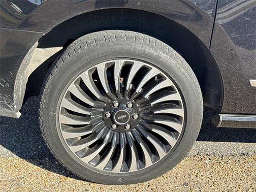 2019 Lincoln Navigator L Black Label