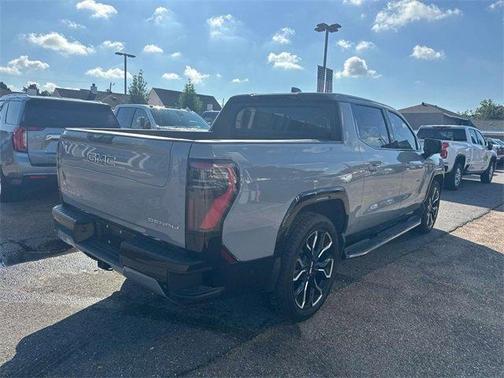 2025 GMC Sierra EV Denali