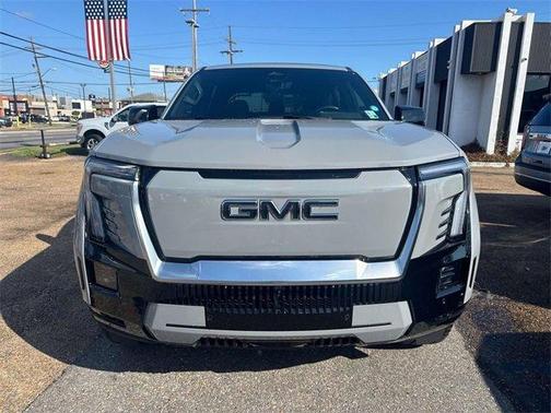 2025 GMC Sierra EV Denali