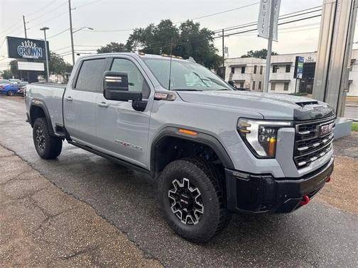 2025 GMC Sierra 2500 AT4X