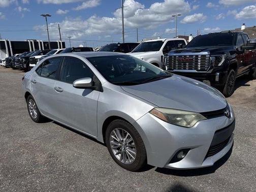 Classic Silver Metallic 2014 Toyota Corolla LE Plus