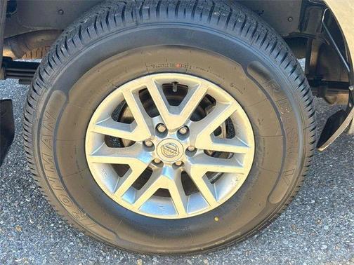 2022 Nissan Frontier S