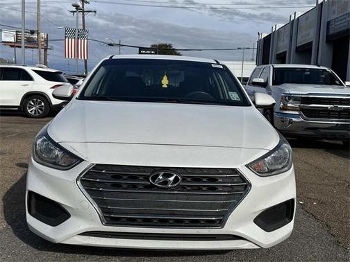 2020 Hyundai Accent SE
