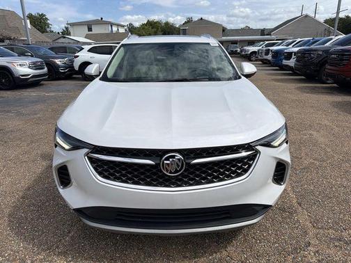 White Frost 2023 Buick Envision Avenir
