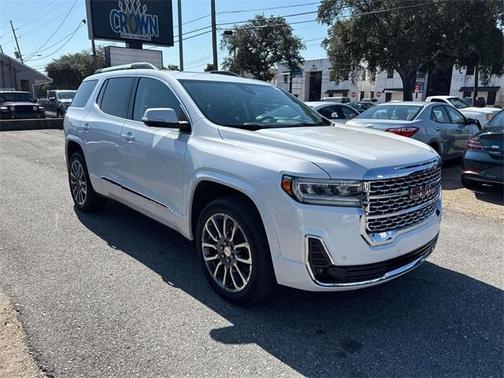 2022 GMC Acadia Denali