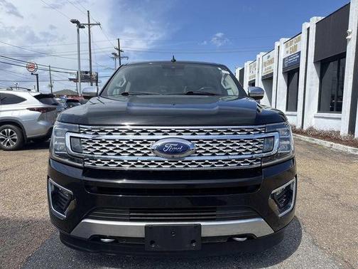 Black Metallic 2019 Ford Expedition Platinum