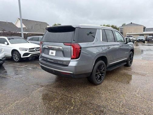 Steel Metallic 2022 GMC Yukon SLT