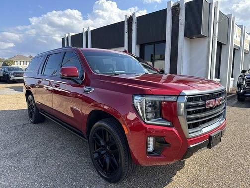 2021 GMC Yukon XL AT4