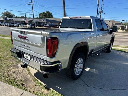 2022 GMC Sierra 2500 SLT