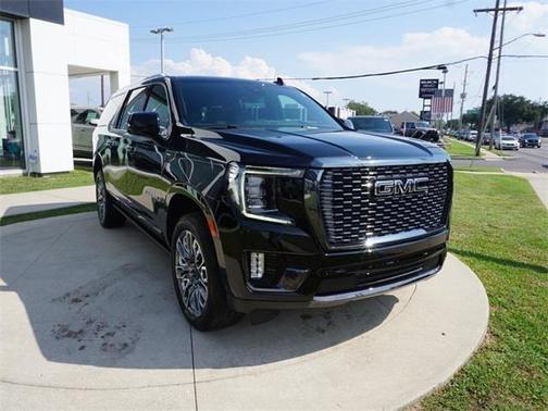 2023 GMC Yukon XL Denali Ultimate