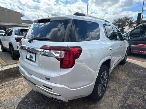 2021 GMC Acadia Denali