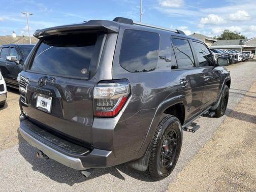 Magnetic Gray Metallic 2018 Toyota 4Runner Sport
