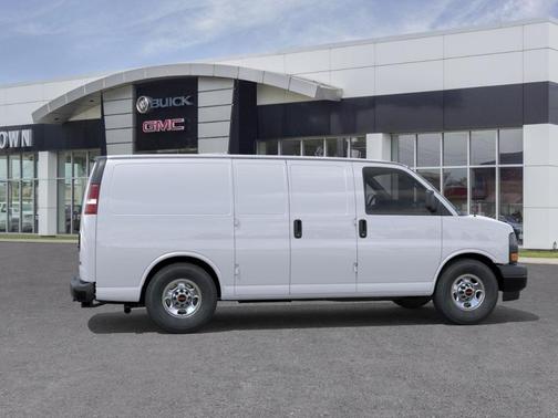 2025 GMC Savana 2500 Work Van
