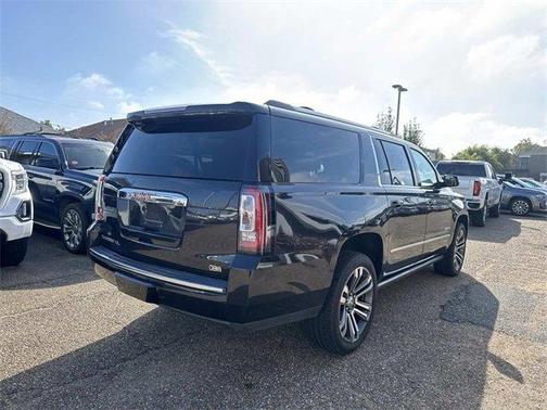 2020 GMC Yukon XL Denali