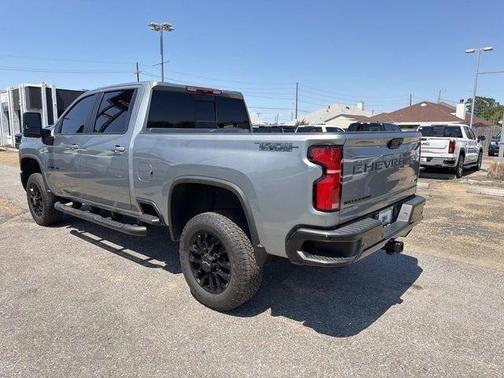 Sterling Gray Metallic 2025 Chevrolet Silverado 2500 LT