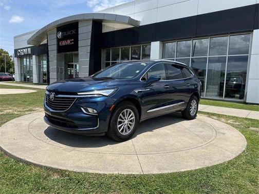 2022 Buick Enclave Essence