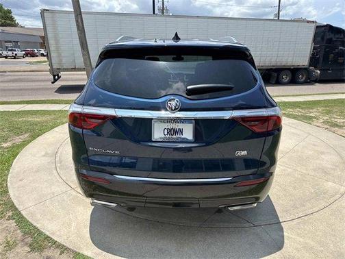 2022 Buick Enclave Essence