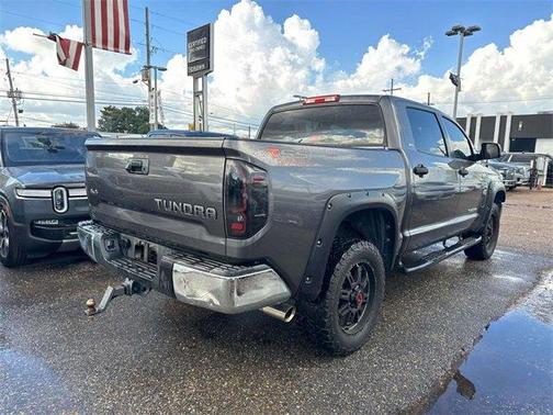 2015 Toyota Tundra SR5