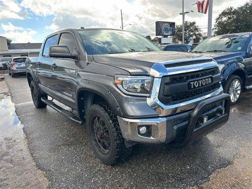 2015 Toyota Tundra SR5