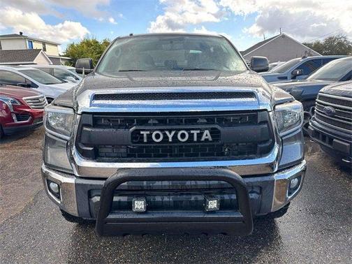 2015 Toyota Tundra SR5