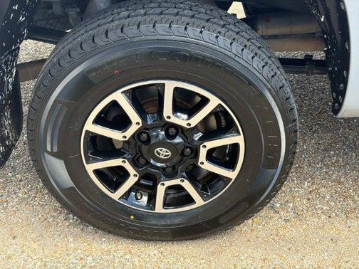 Cement 2018 Toyota Tundra Limited