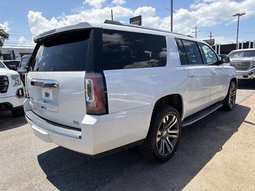 White Frost 2018 GMC Yukon XL Denali