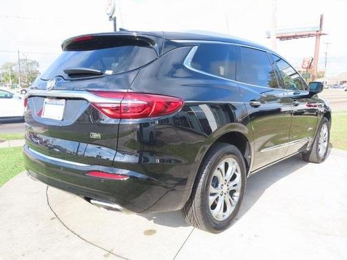 Photo 5 of 33 of 2021 Buick Enclave Avenir