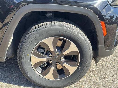 2022 Jeep Grand Cherokee 4xe Base