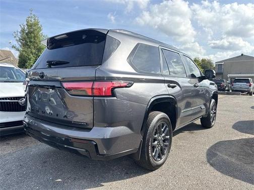 2025 Toyota Sequoia Platinum