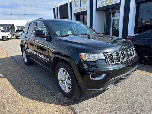 2017 Jeep Grand Cherokee Laredo
