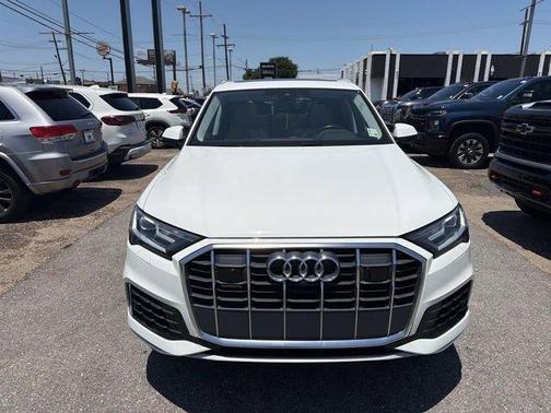 Carrara White 2022 Audi Q7 55 Premium Plus