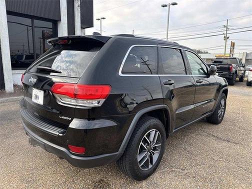 2019 Jeep Grand Cherokee Laredo E