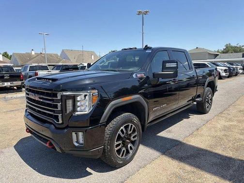 Onyx Black 2023 GMC Sierra 2500 AT4