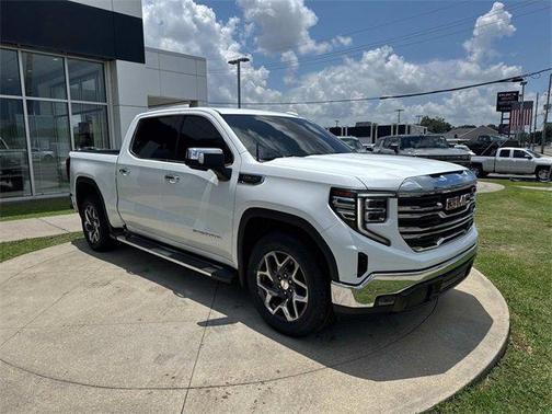 2022 GMC Sierra 1500 SLT
