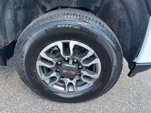 2023 GMC Sierra 2500 AT4