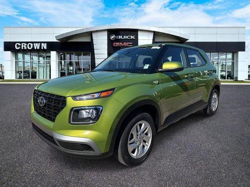 2023 Hyundai VENUE SE