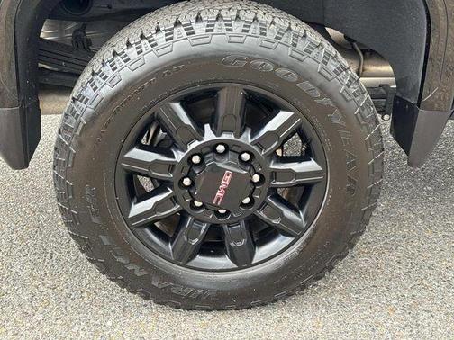 2025 GMC Sierra 2500 AT4