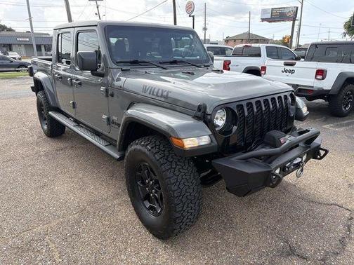 Sting Gray Clearcoat 2021 Jeep Gladiator Sport