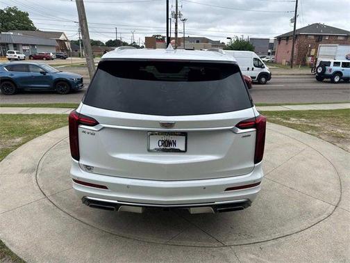 2021 Cadillac XT6 Premium Luxury FWD