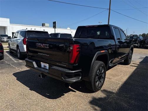 2025 GMC Sierra 2500 Denali