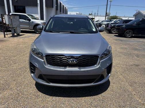 Silver 2020 Kia Sorento LX