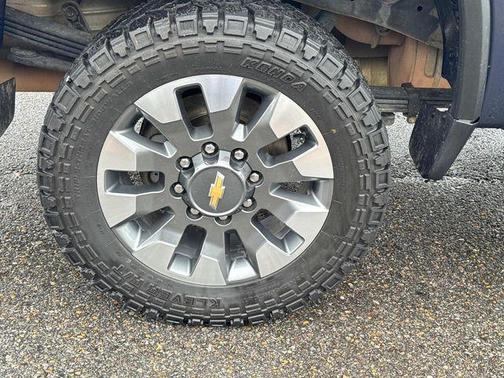 Northsky Blue Metallic 2022 Chevrolet Silverado 2500 Custom