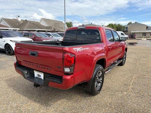 Barcelona Red Metallic 2018 Toyota Tacoma TRD Sport