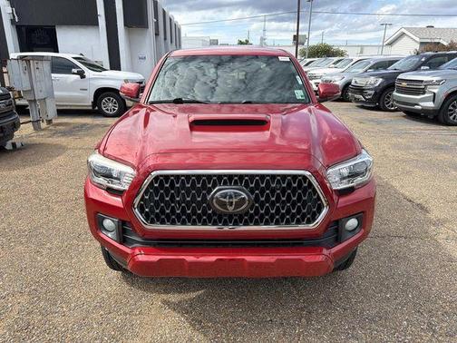 Barcelona Red Metallic 2018 Toyota Tacoma TRD Sport